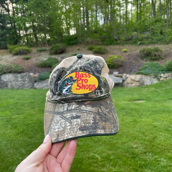 Bass Pro Shops Fitted Camouflage Hat 
